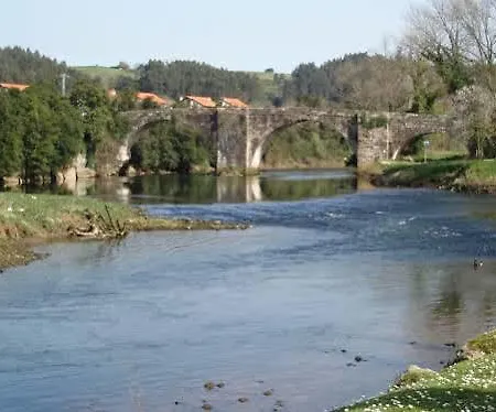 Hotel Puentes Barcenilla